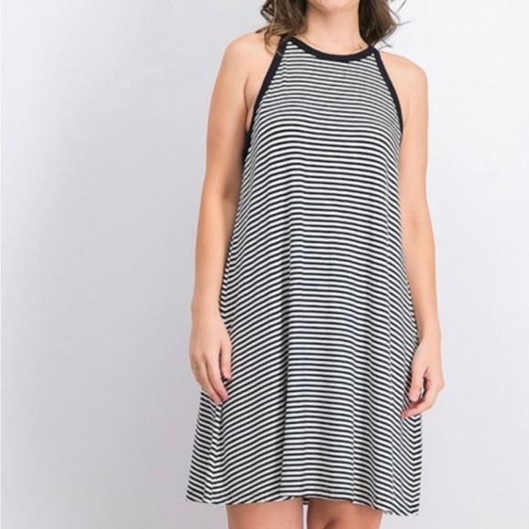 Old Navy Black & White Stripe Spaghetti Strap Halter Jersey Knit Swing D… - Picture 8 of 8